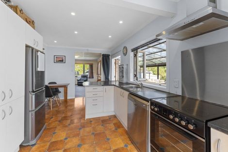 Photo of property in 87 Leinster Avenue, Raumati South, Paraparaumu, 5032
