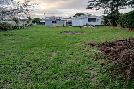 Photo of property in 14 Robertson Road, Ranui, Auckland, 0612