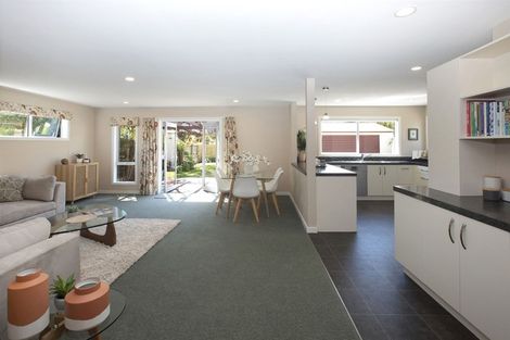 Photo of property in 57 Sandwich Road, Beckenham, Christchurch, 8023