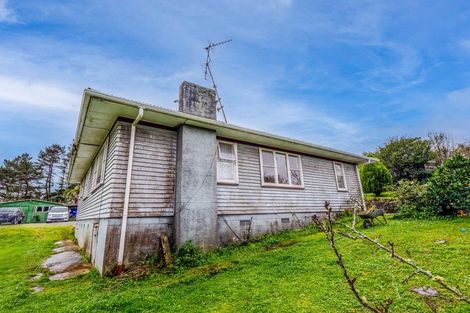 Photo of property in 32 Charles Street, Te Kamo, Whangarei, 0112