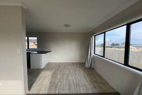 Photo of property in 77 Walmsley Road, Otahuhu, Auckland, 1062