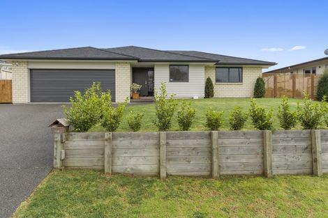 Photo of property in 126 Saint Andrews Drive, Bethlehem, Tauranga, 3110
