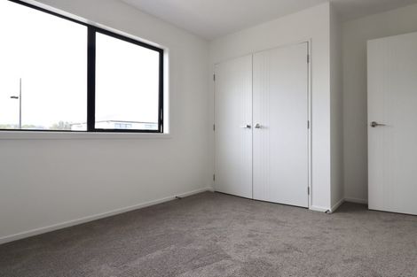 Photo of property in 22 Woven Place, Karaka, Papakura, 2113