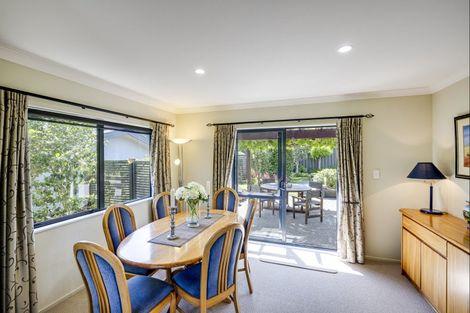 Photo of property in 42 Rochfort Road, Havelock North, 4130