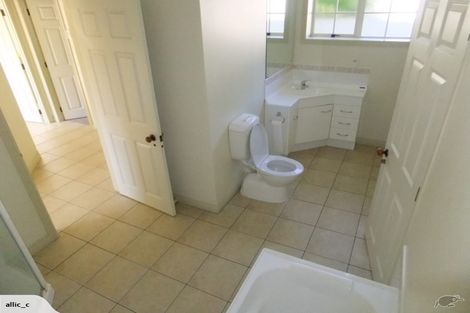 Photo of property in 33 Richmond Street, Fitzroy, New Plymouth, 4312