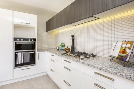 Photo of property in 1/10 Victoria Street, Pukekohe, 2120