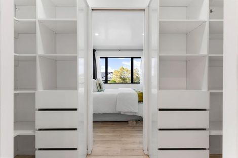 Photo of property in 1/131 Botany Road, Botany Downs, Auckland, 2010