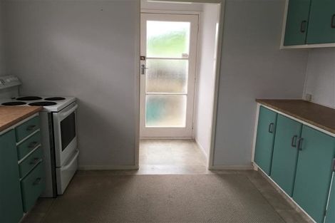 Photo of property in 2/49 Zita Maria Drive, Massey, Auckland, 0614