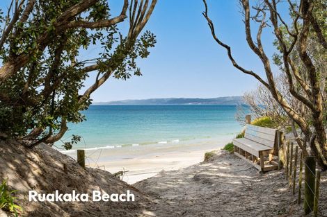 Photo of property in 18 Seaview Road, Ruakaka, 0116
