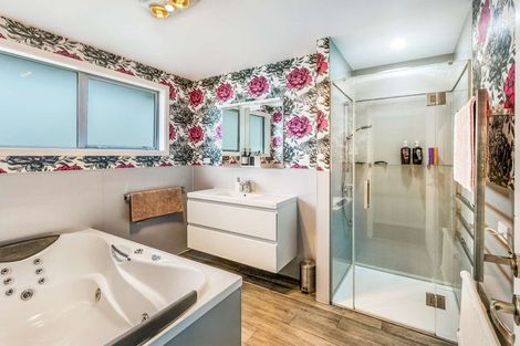 Photo of property in 12 Kitchener Street, Gore, 9710