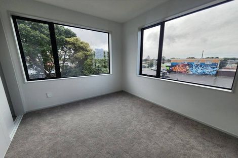 Photo of property in 25 Friesian Drive, Mangere, Auckland, 2022