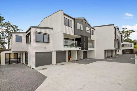 Photo of property in 408 Bucklands Beach Road, Bucklands Beach, Auckland, 2012