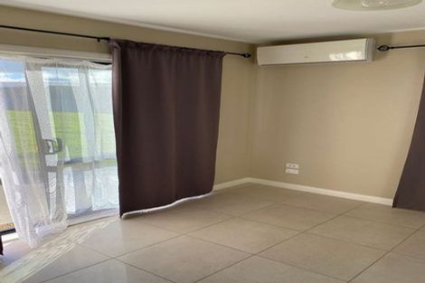 Photo of property in 18 Liberty Crescent, Beachlands, Auckland, 2018