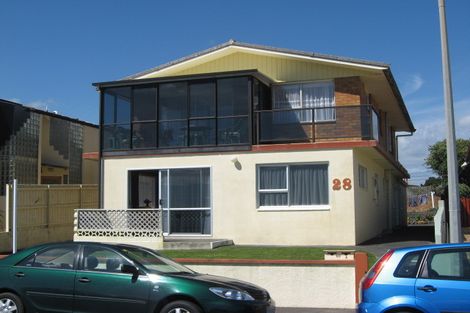 Photo of property in 28 Woolcombe Terrace, New Plymouth, 4310