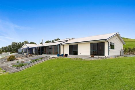 Photo of property in 235 Valley View Road, Otaika, Whangarei, 0170