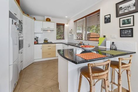 Photo of property in 5 Conifer Grove, Te Kamo, Whangarei, 0112