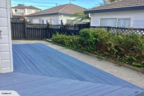 Photo of property in 2/47 Pah Road, Papatoetoe, Auckland, 2025