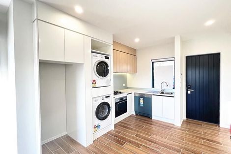 Photo of property in 27 Arahopu Place, Papakura, 2110