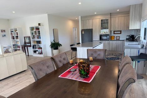 Photo of property in 115 Mutetai Road, Clarks Beach, 2122