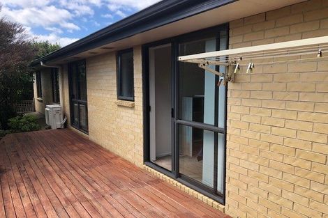 Photo of property in 26 Mackwell Road, Fairview Heights, Auckland, 0632