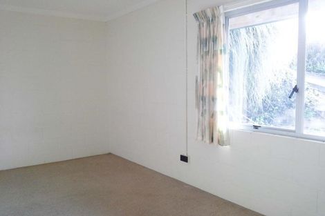 Photo of property in 69 Belt Road, New Plymouth, 4310