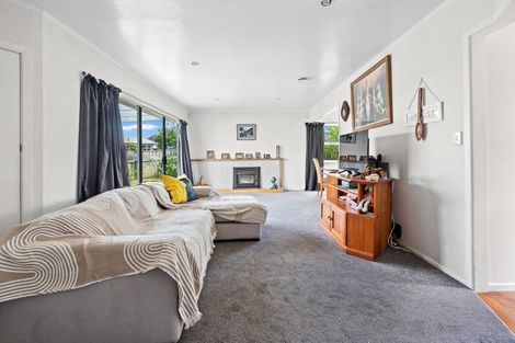 Photo of property in 19 Kokich Crescent, Onerahi, Whangarei, 0110