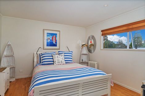 Photo of property in 32 Kennedy Park Drive, Pauanui, Hikuai, 3579