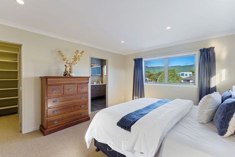 Photo of property in 155 Field Way, Waikanae Beach, Waikanae, 5036