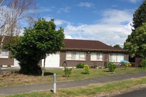 Photo of property in 2/10 Pamela Place, New Lynn, Auckland, 0600