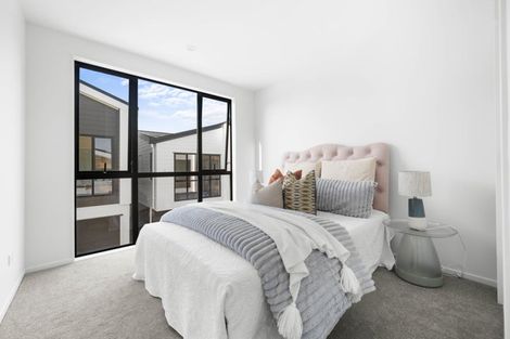 Photo of property in 108e Taikata Road, Te Atatu Peninsula, Auckland, 0610