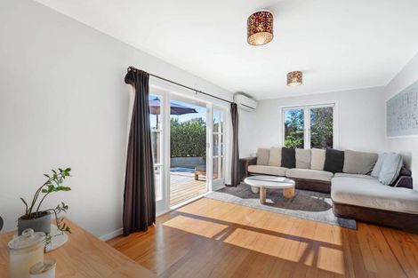 Photo of property in 2/12 Pandora Place, Pakuranga, Auckland, 2010