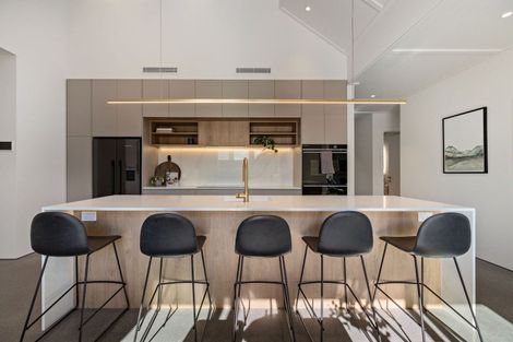 Photo of property in 30 Cunninghams Drive, Jacks Point, Queenstown, 9371