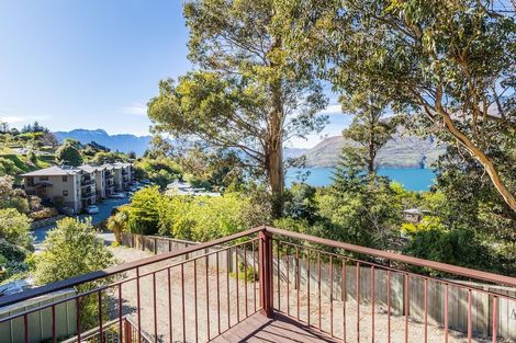 Photo of property in 246b Fernhill Road, Sunshine Bay, Queenstown, 9300
