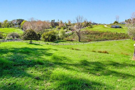 Photo of property in 82 Settlement Road, Kaiwaka, 0573