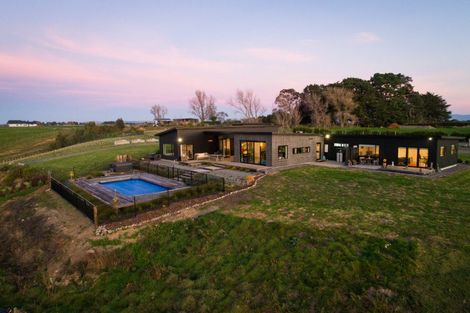 Photo of property in 57 Beechwood Road, Feilding, 4779