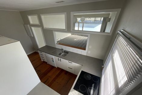 Photo of property in 11 Tane Street, New Lynn, Auckland, 0600