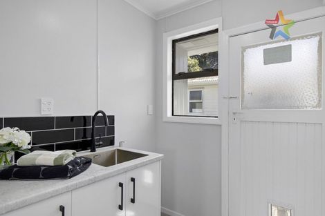 Photo of property in 40 Logie Street, Stokes Valley, Lower Hutt, 5019