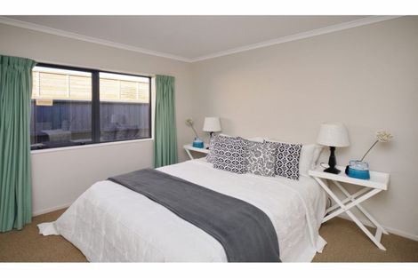 Photo of property in 21 Redfern Street, Northwood, Christchurch, 8051
