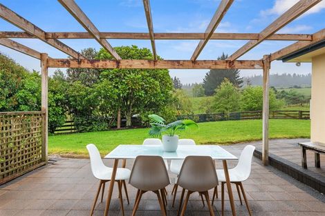 Photo of property in 34 Terry Smyth Drive, Kumeu, 0892