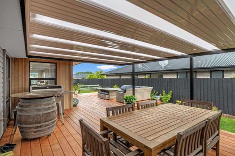 Photo of property in 125 Prestons Park Drive, Marshland, Christchurch, 8083