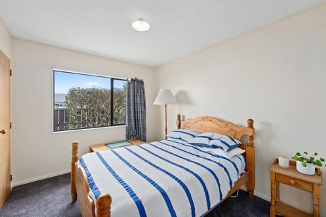 Photo of property in 11 Simcox Street, Otaki Beach, Otaki, 5512