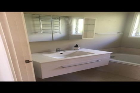 Photo of property in 4 Hughes Street, Waikanae Beach, Waikanae, 5036