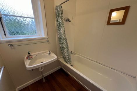Photo of property in 49 Savage Crescent, West End, Palmerston North, 4412