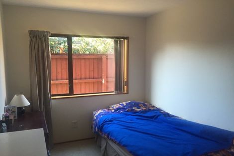Photo of property in 12 Briarmont Street, Avondale, Christchurch, 8061