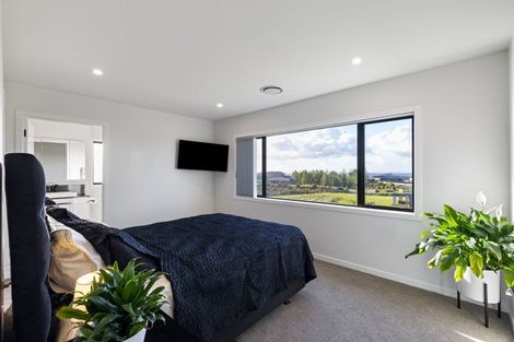 Photo of property in 3 Lealands Lane, Aokautere, Palmerston North, 4471