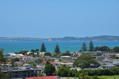 Photo of property in 11b Orewa Heights Crescent, Orewa, 0931