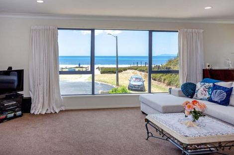 Photo of property in 20a Moray Place, Whiritoa, Whangamata, 3691