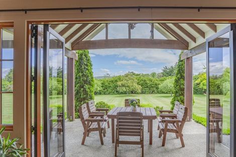 Photo of property in 295 Porangahau Road, Waipukurau, 4282