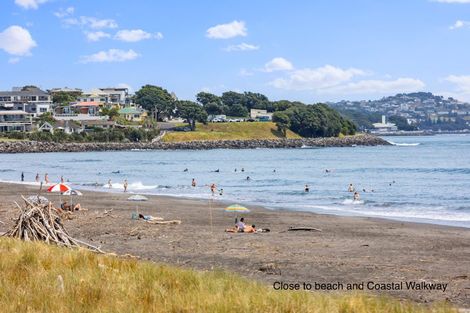 Photo of property in 9a Strandon Place, Strandon, New Plymouth, 4312