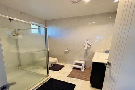 Photo of property in 61a Archibald Road, Kelston, Auckland, 0602